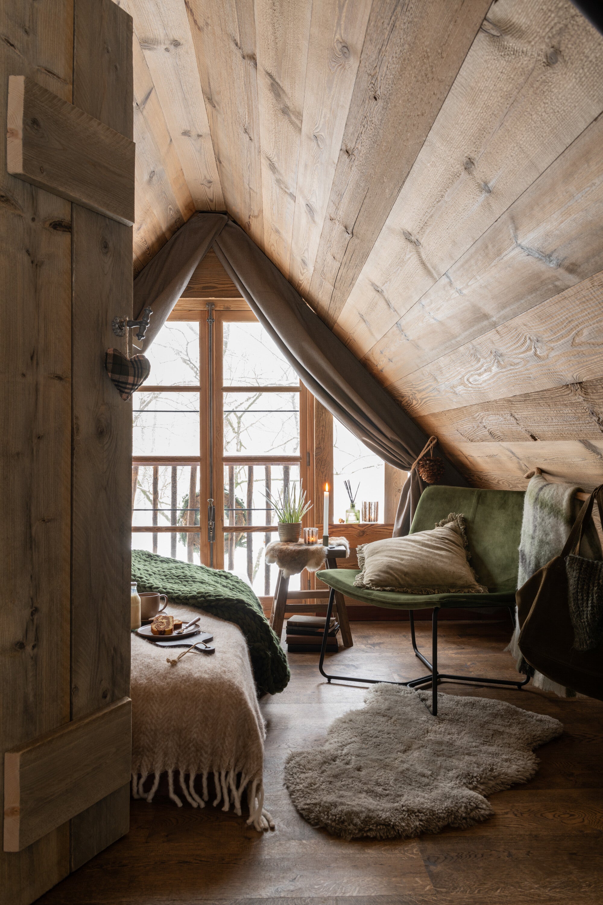 Lounge stoel Isabel Metaal/Textiel Groen - J-LINE
