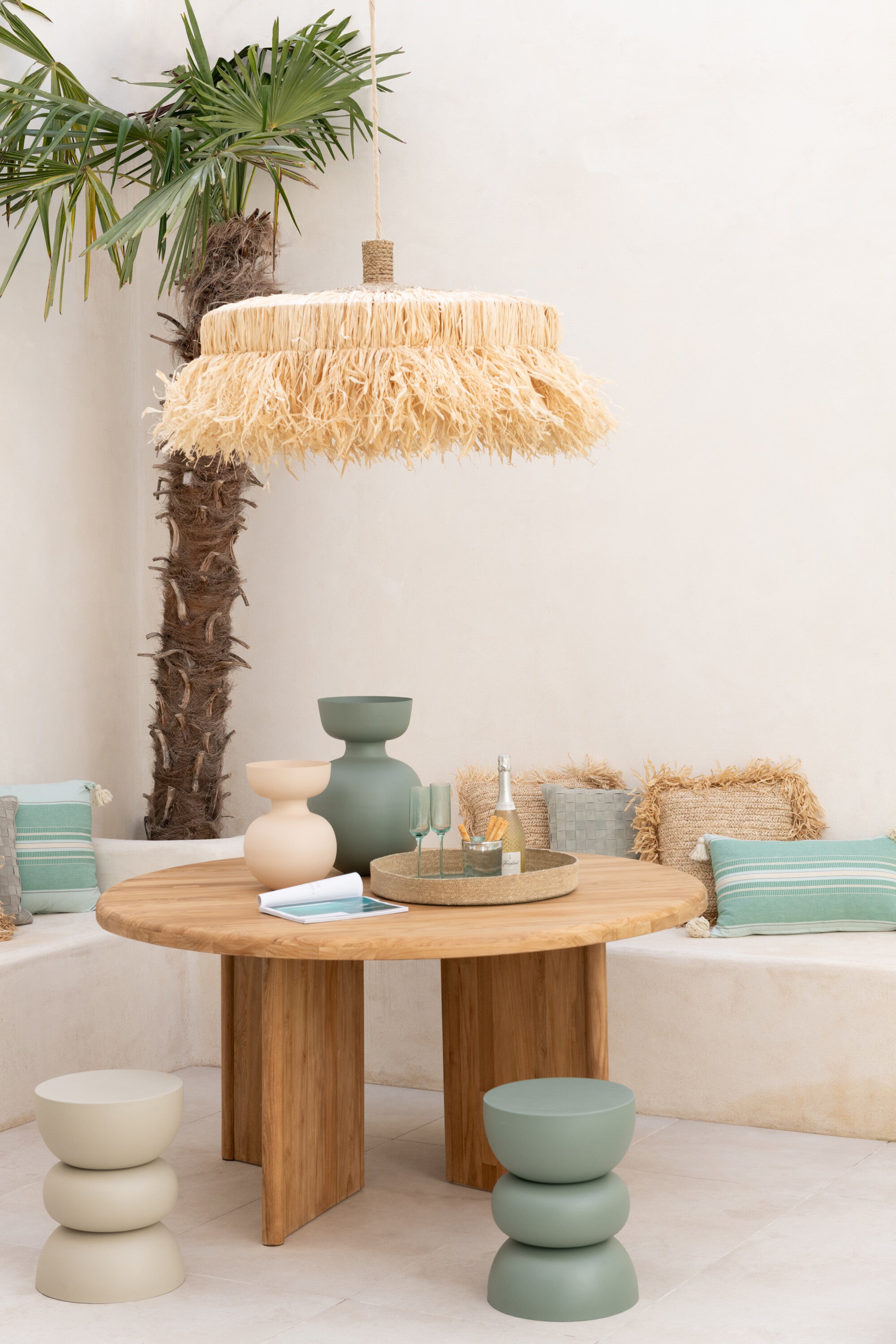 Eettafel teakhout - J-LINE