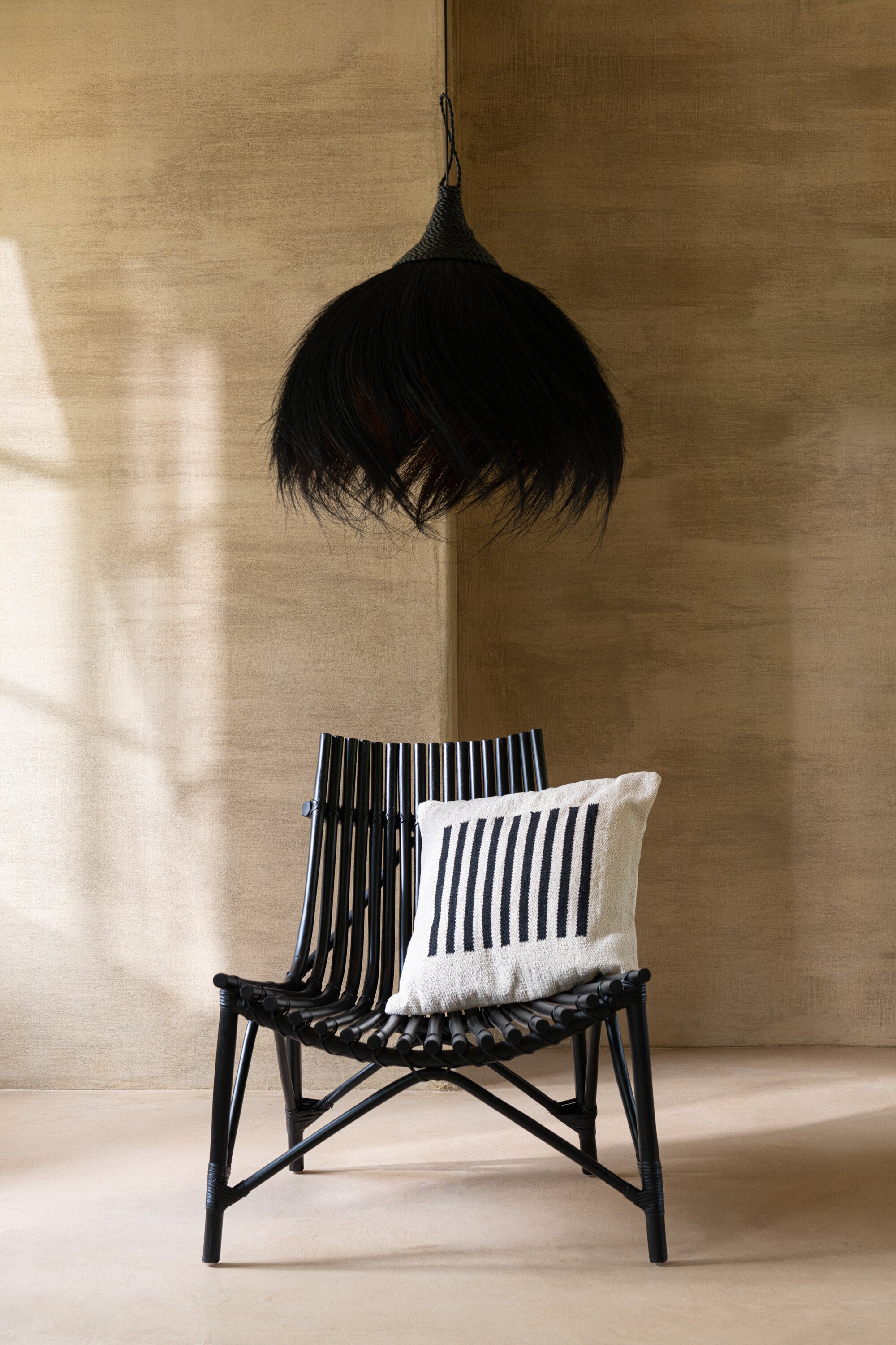 Stoel Rotan Zwart - J-LINE