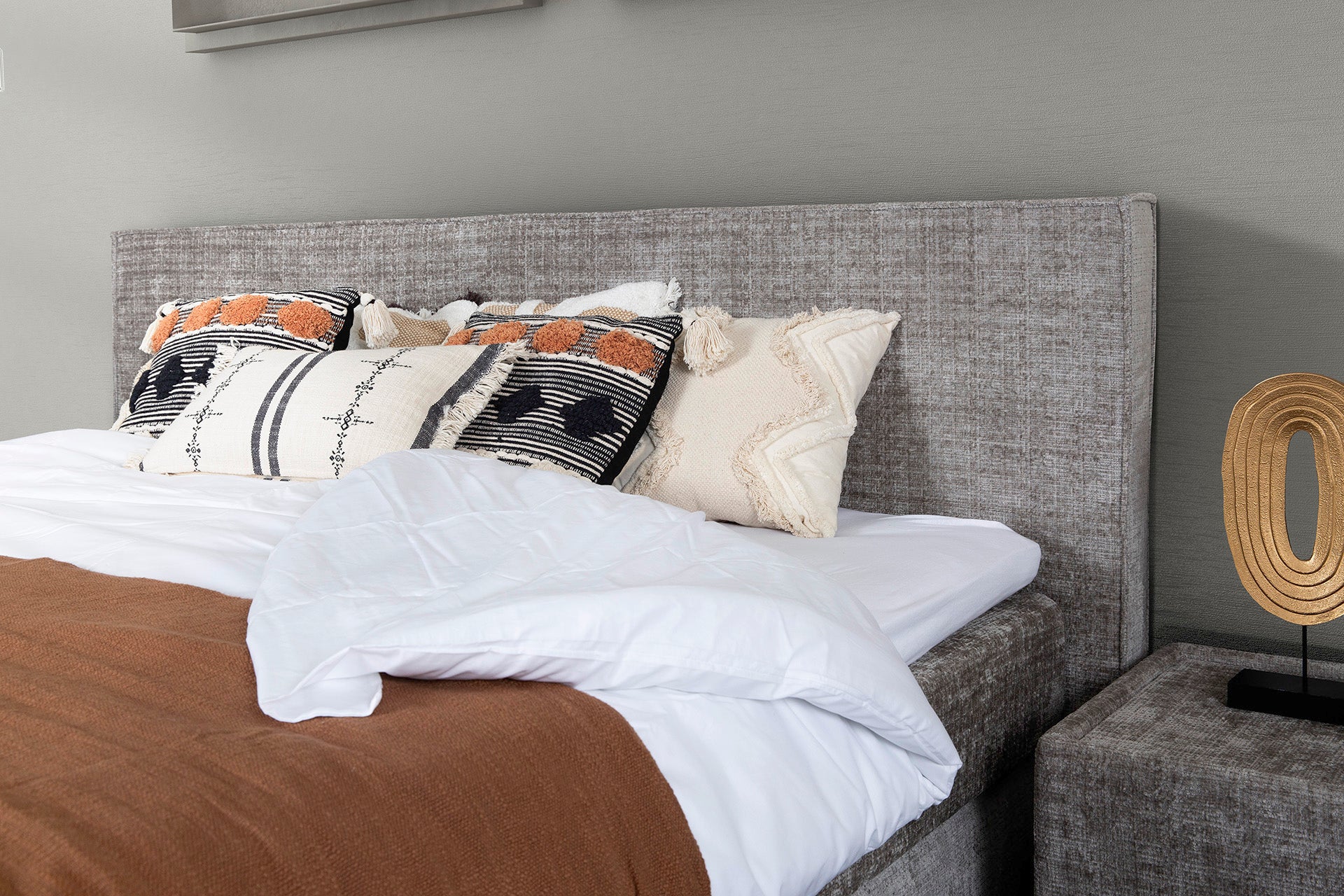 Bed Oskar met matras VLS