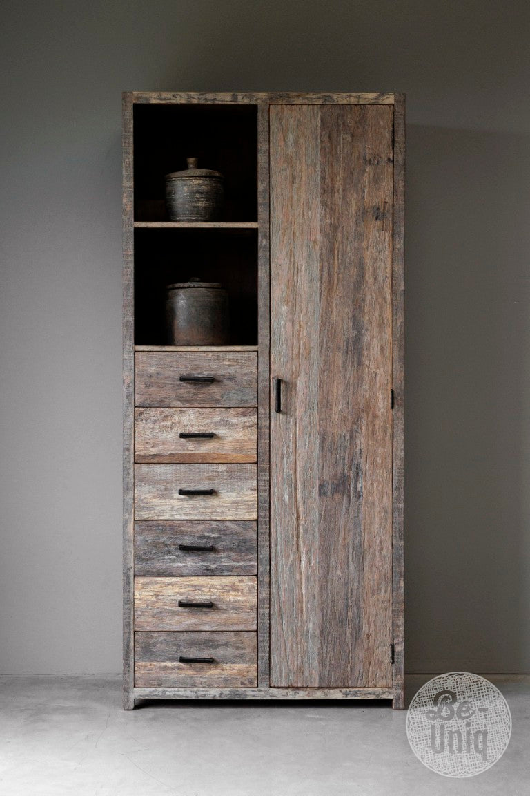 Landelijke keuken - voorraadkast Pantry oud hout