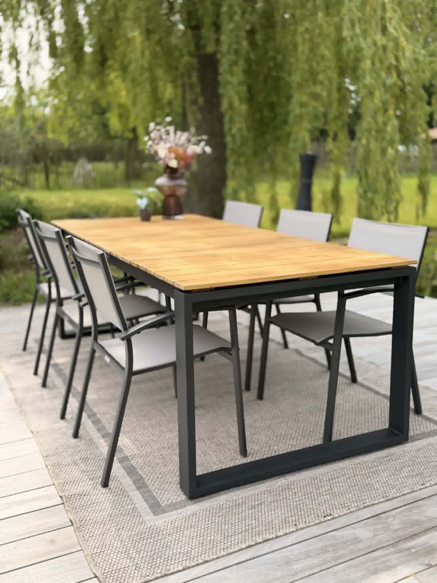 Outdoor set: tafel + 6 stoelen Ronda - LAATSTE STUK - TOONZAALMODEL AAN - 50% - ENKEL AFHALING