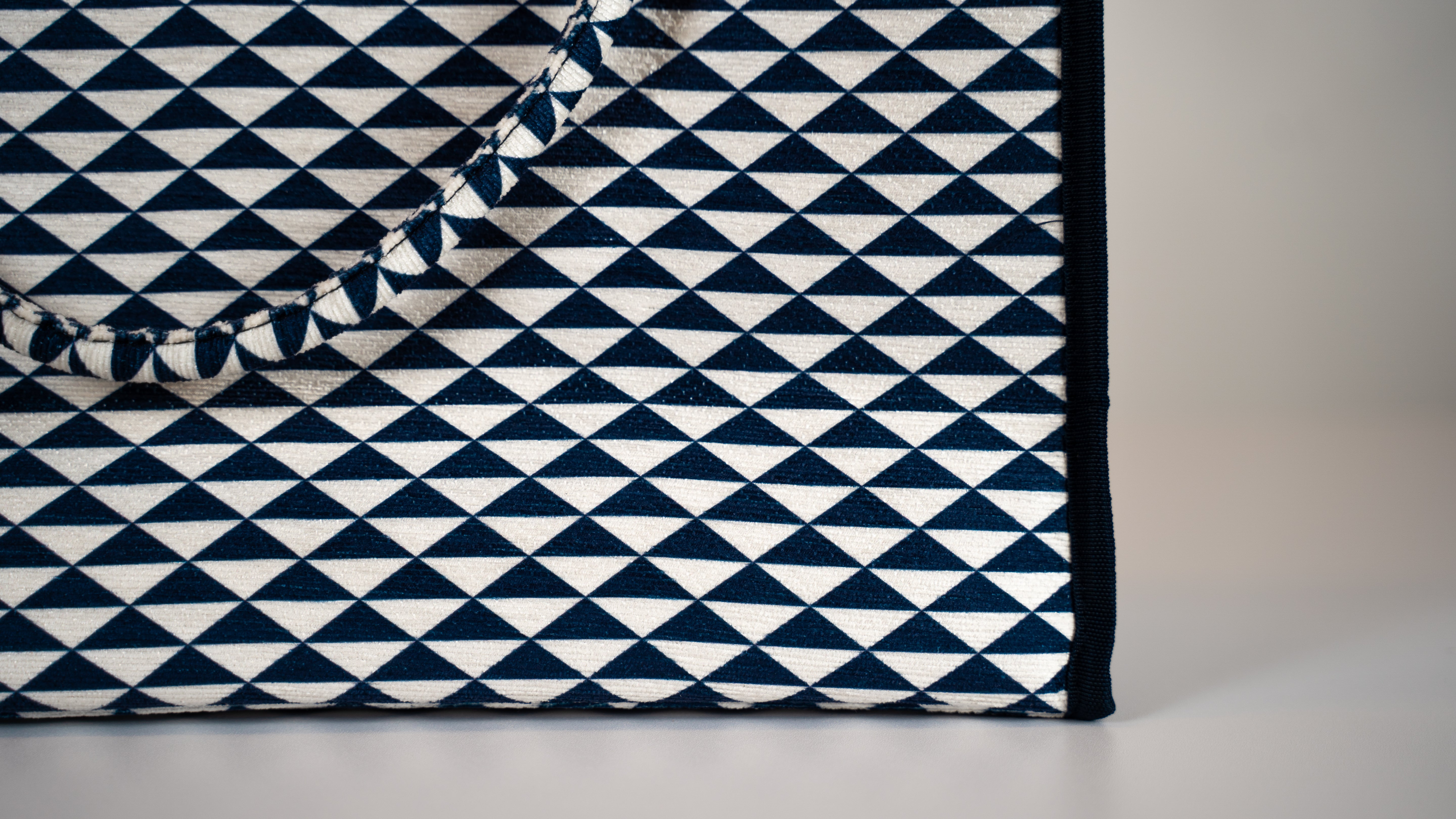 Tapis d'extérieur Triangle bleu denim avec sac