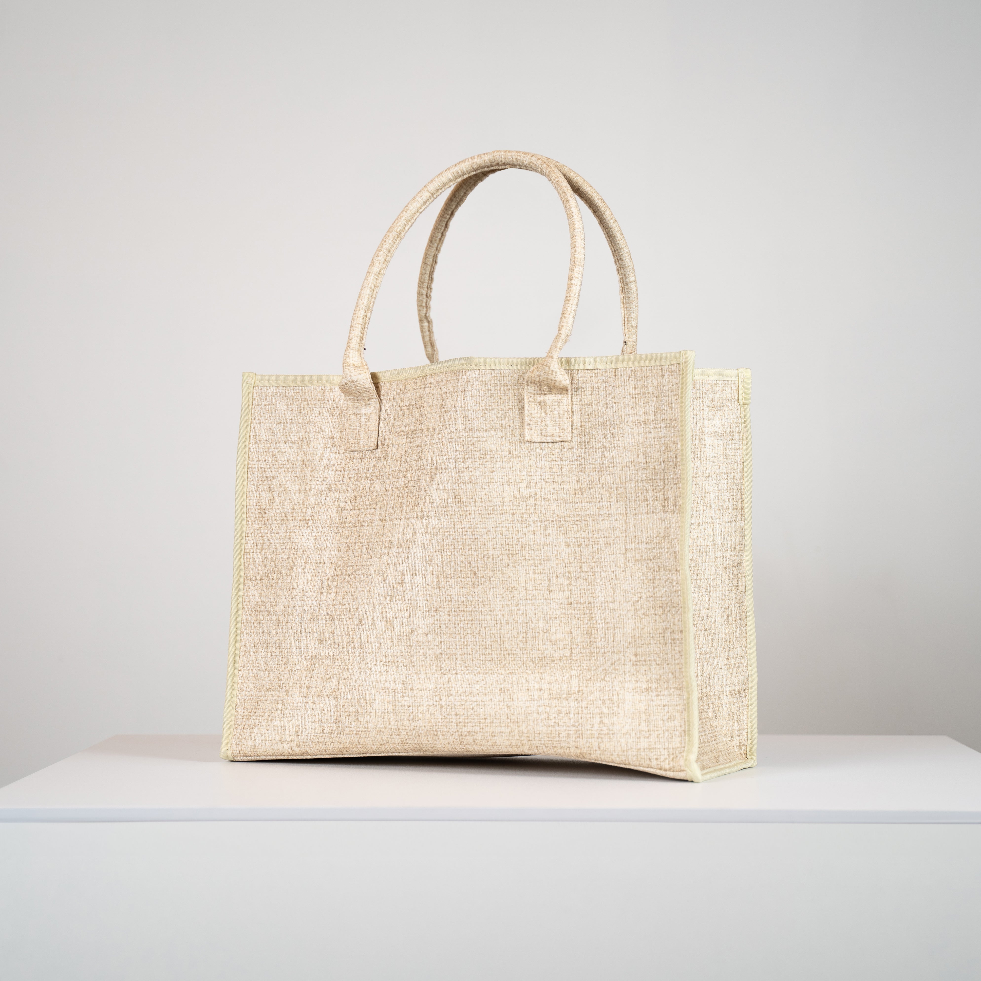 Tapis d'extérieur beige avec sac
