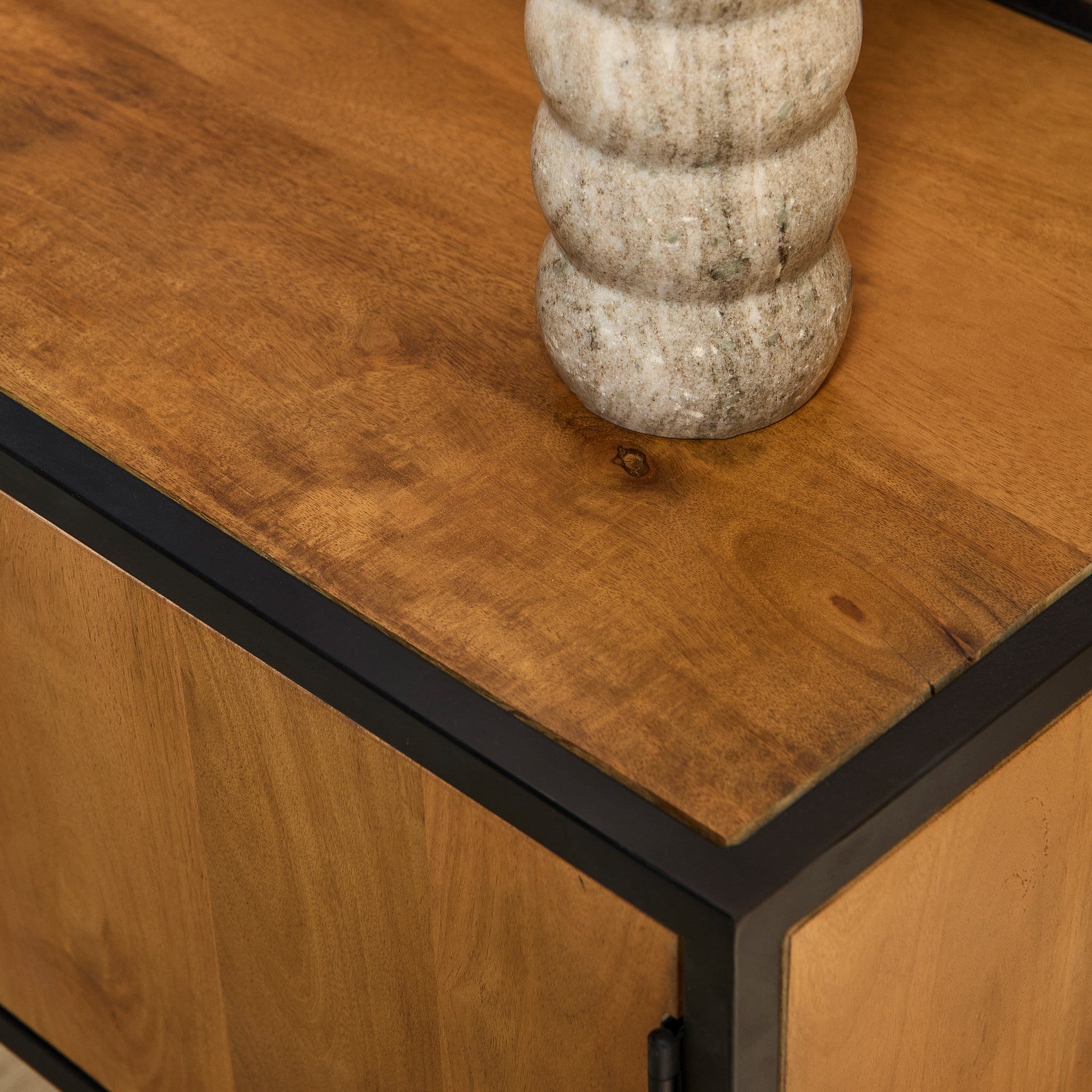 Tv-meubel Denver | Mangohout en staal | 240 cm - STF