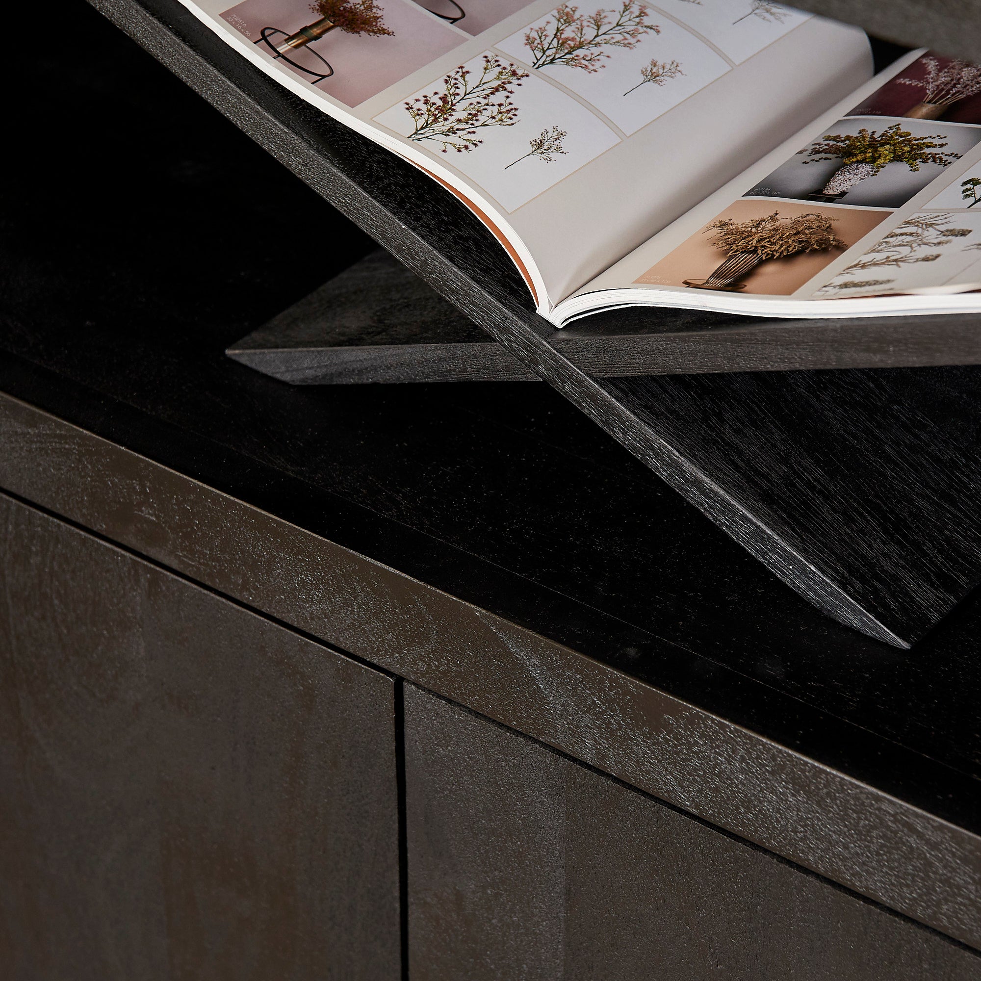 Bergkast Brussel Zwart | 5 vakken - 2 deuren