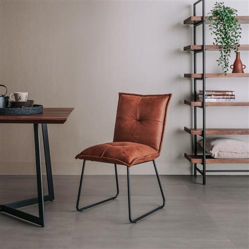 Stoel Seda: cognac, mosgroen of antraciet