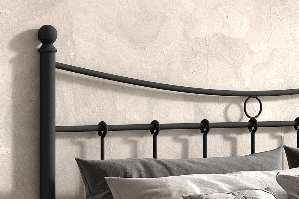 Bed 'Sacha' 140x200 met lattenbodem zwart RS