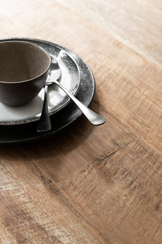 Eettafel Metropole 250 - DTP