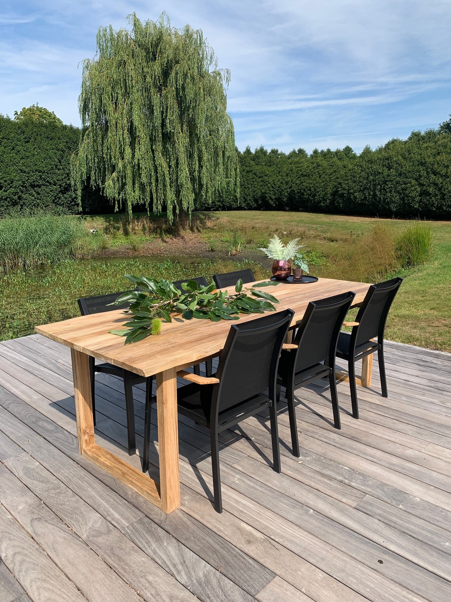 Boomstamtafel op houten onderstel - PROMOTIEPRIJS!