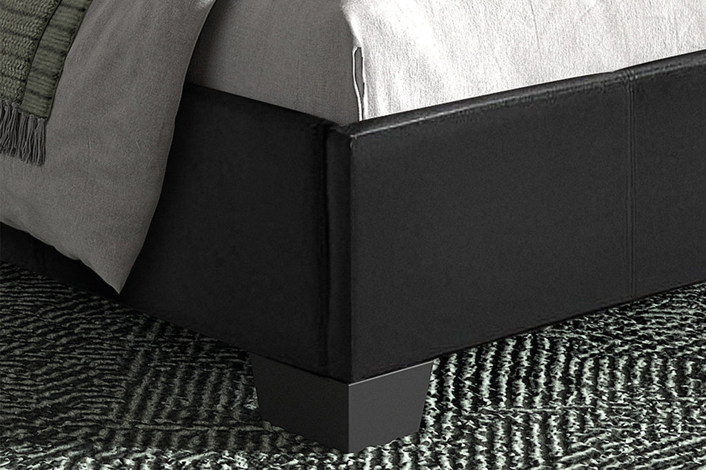 PROMO - Bed 'Roma' 140x200 PU zwart - RS