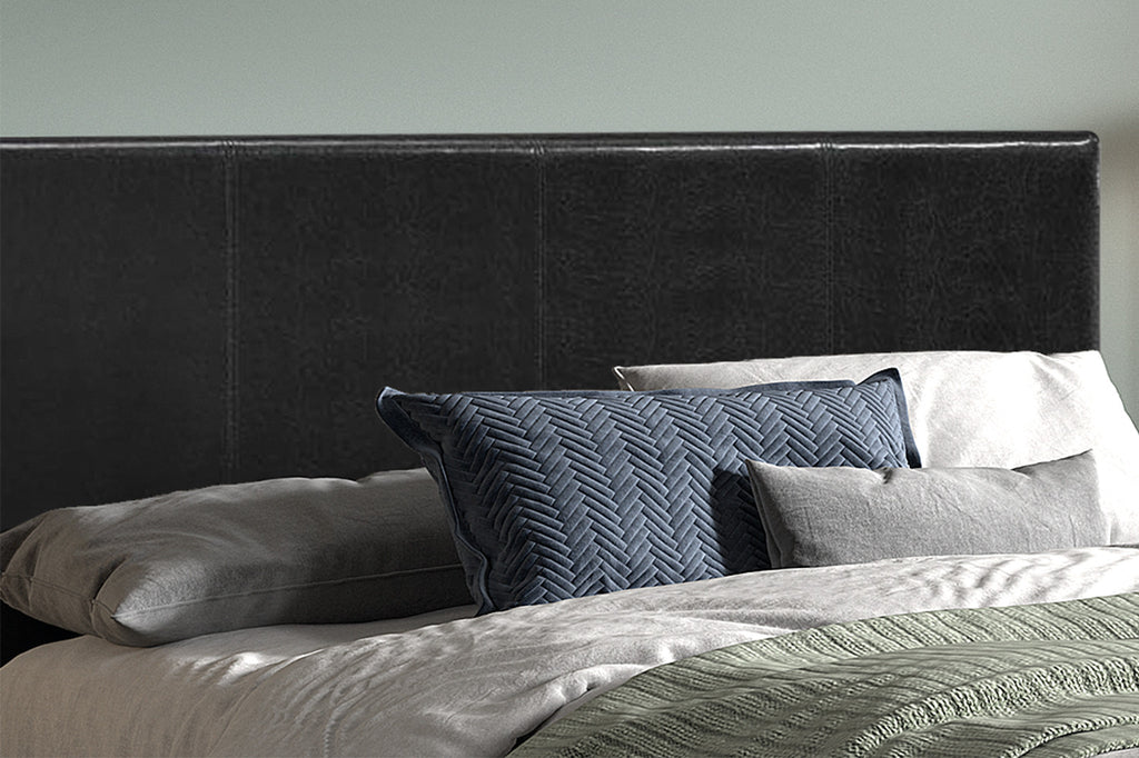 PROMO - Bed 'Roma' 140x200 PU zwart - RS