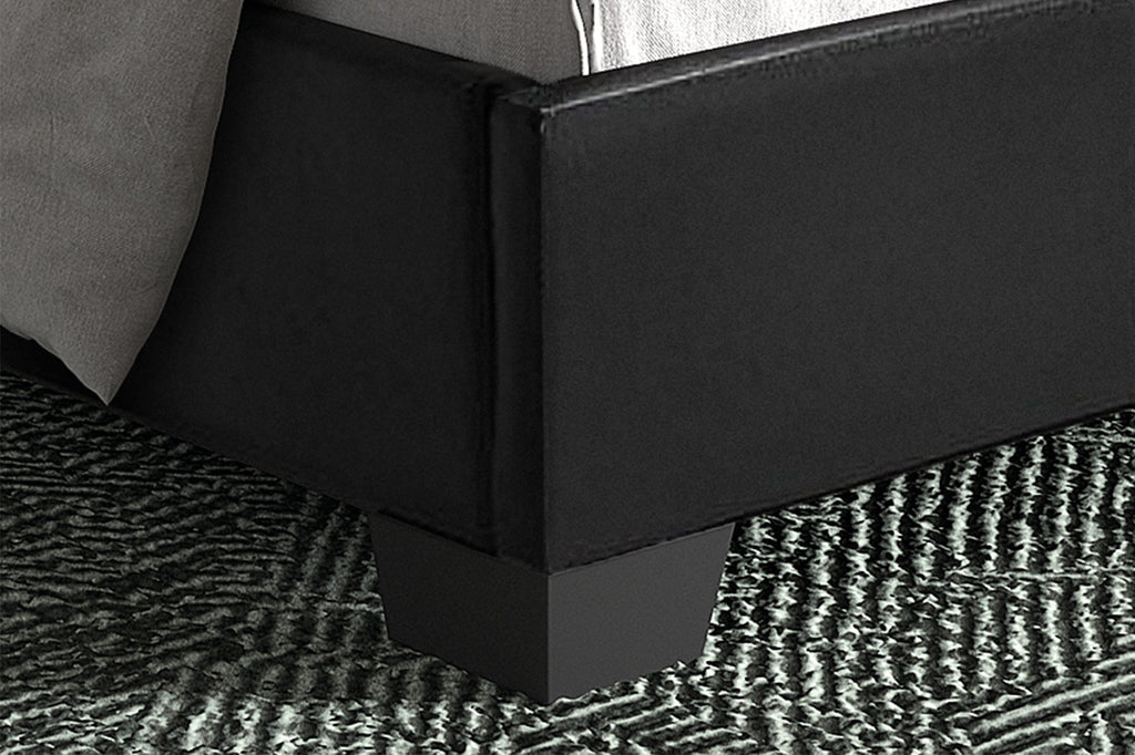 PROMO - Bed 'Roma' 160x200 PU Zwart - RS