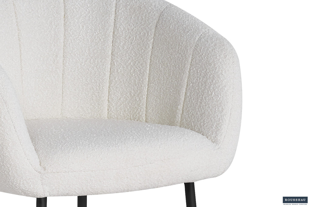 Armstoel 'Sevilla' B-bouclé wit RS