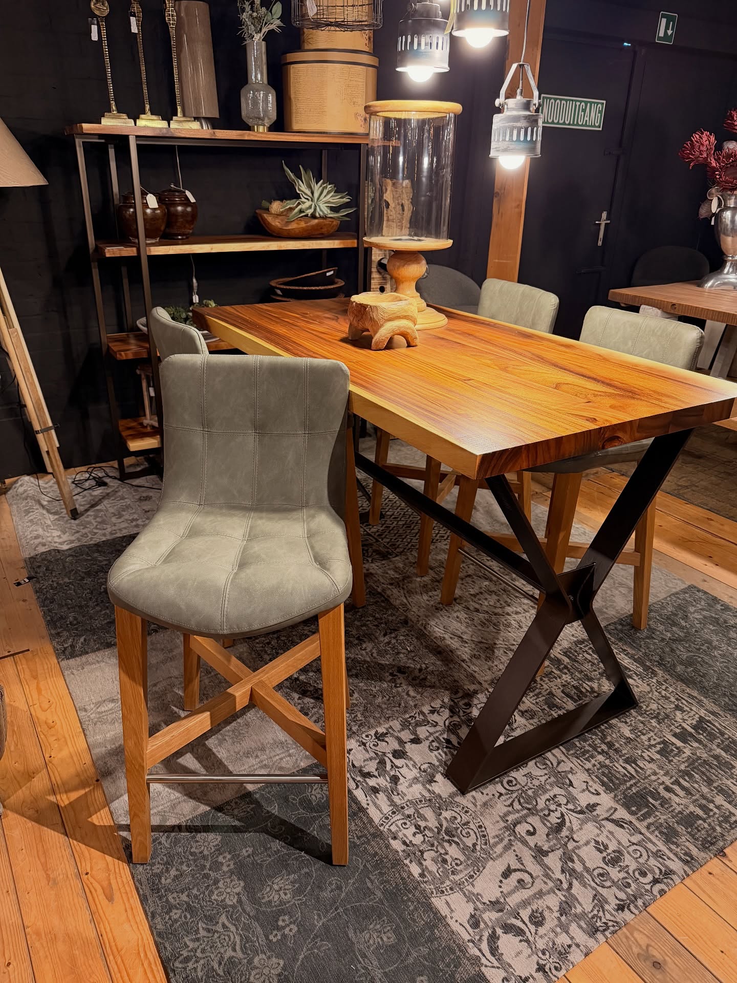 Countertafel Suar - SPECIALE PROMOTIE!