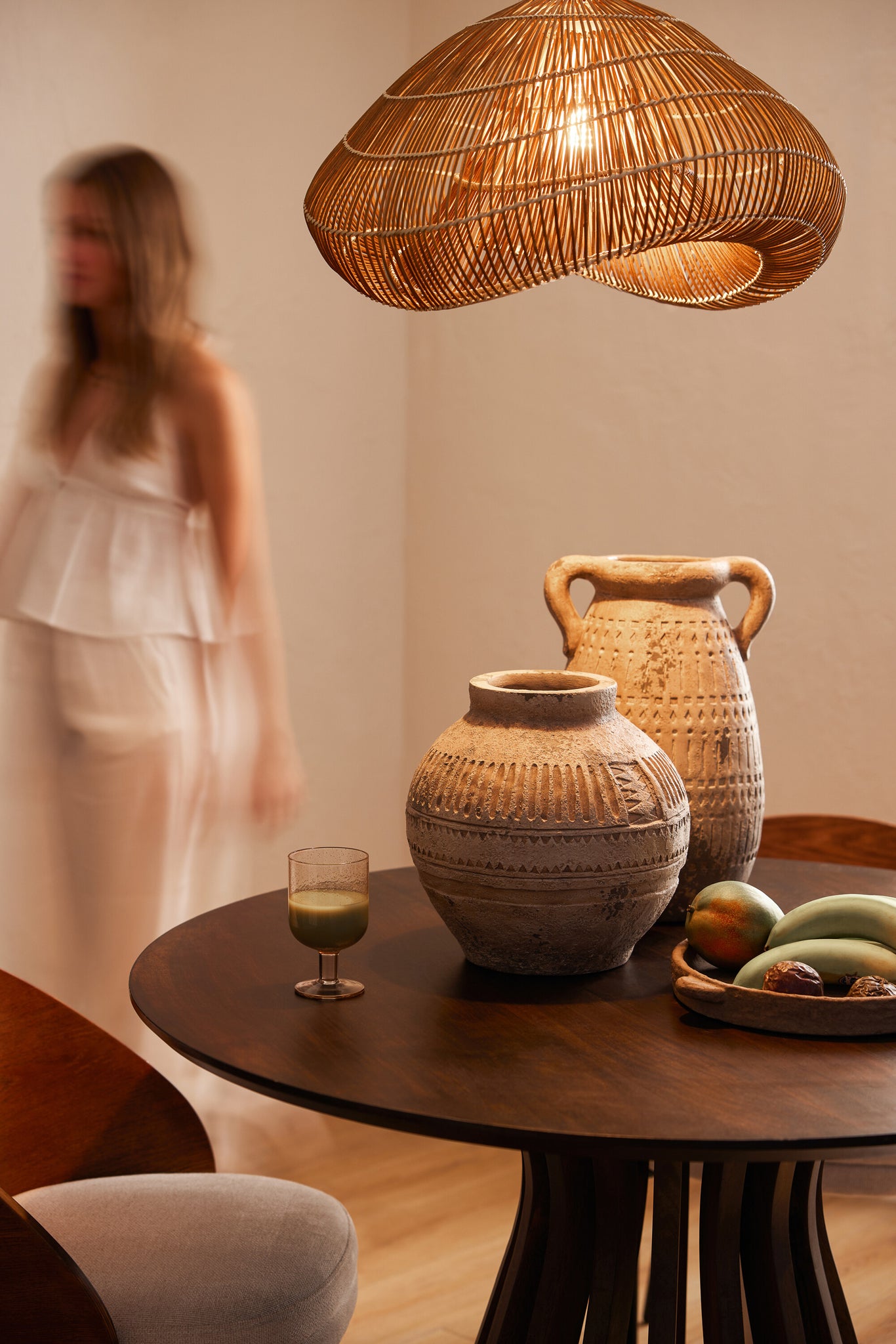 Eettafel Connie Mangohout Donkerbruin - J-LINE