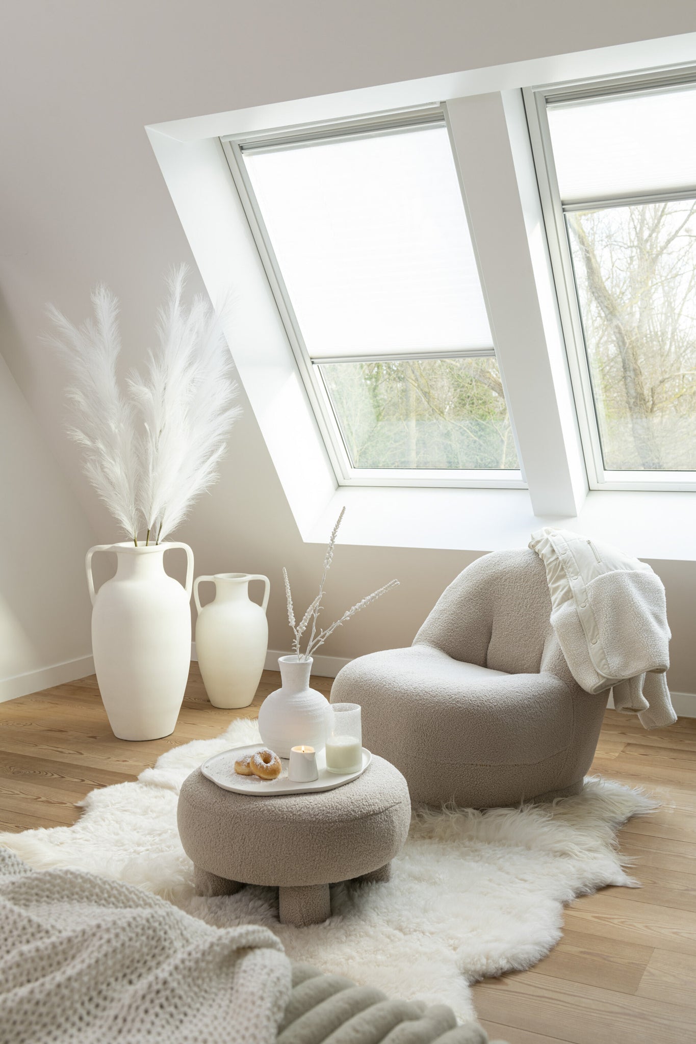 Canapé lounge Teddy Velvet Blanc Beige Chaud - J-LINE