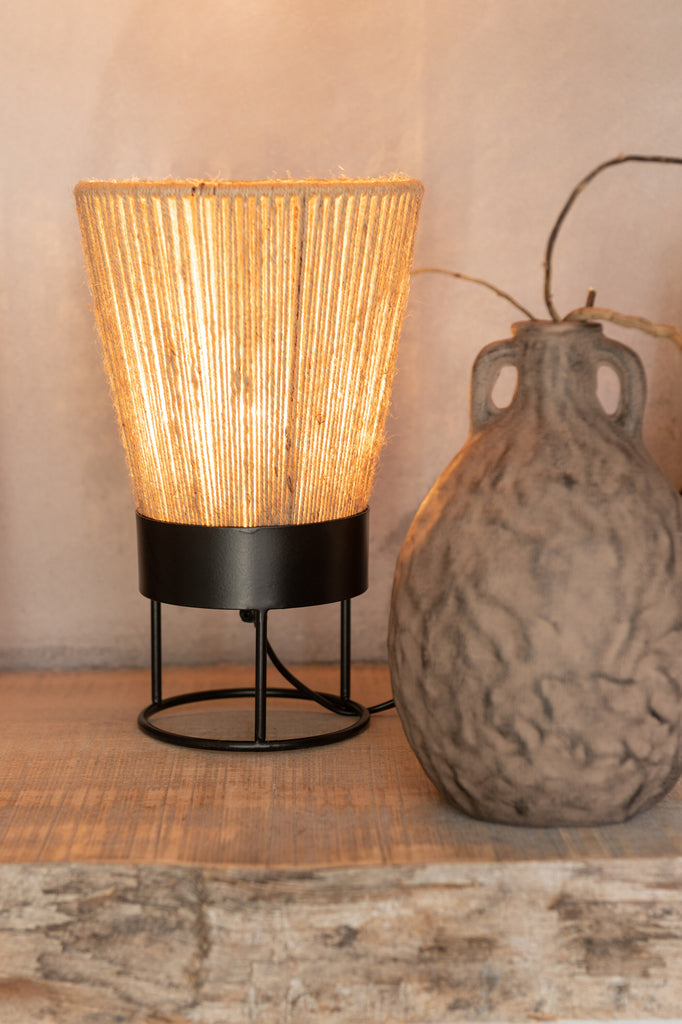 Lampe de table Nina en jute beige - J-LINE