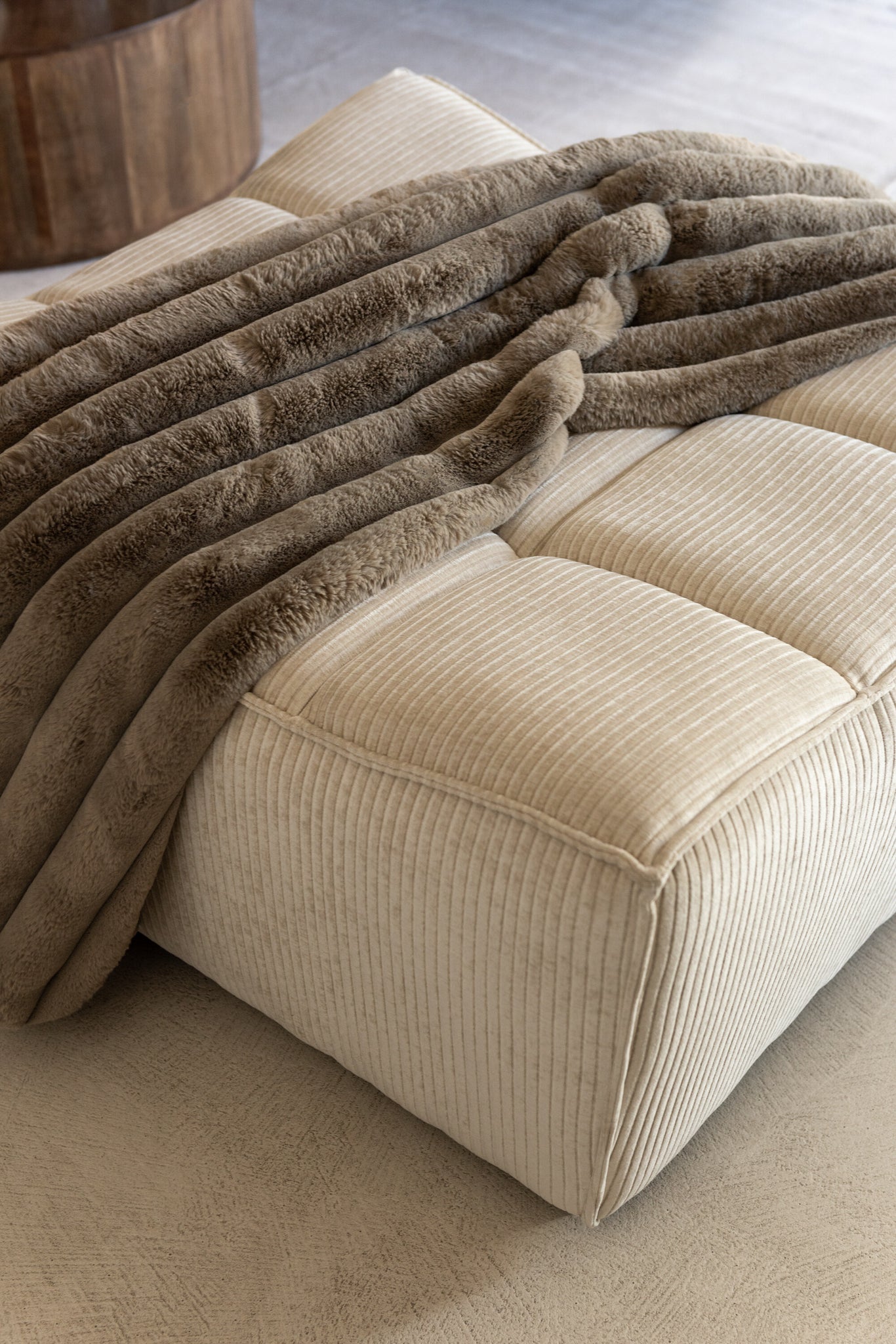Velours côtelé à carreaux en polyester taupe - J-LINE - ÉPUISÉ