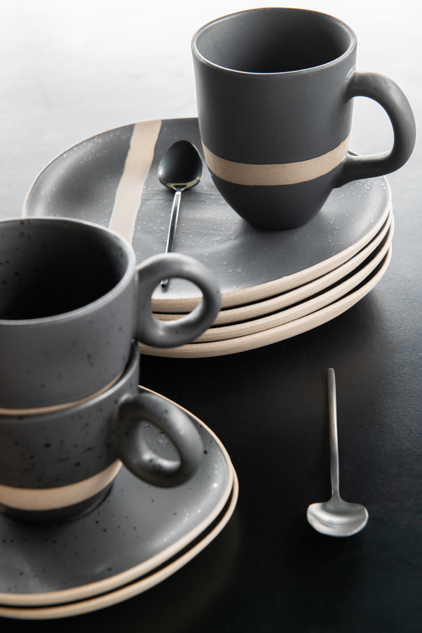 Bord Keramiek Zwart/Taupe S - J-LINE