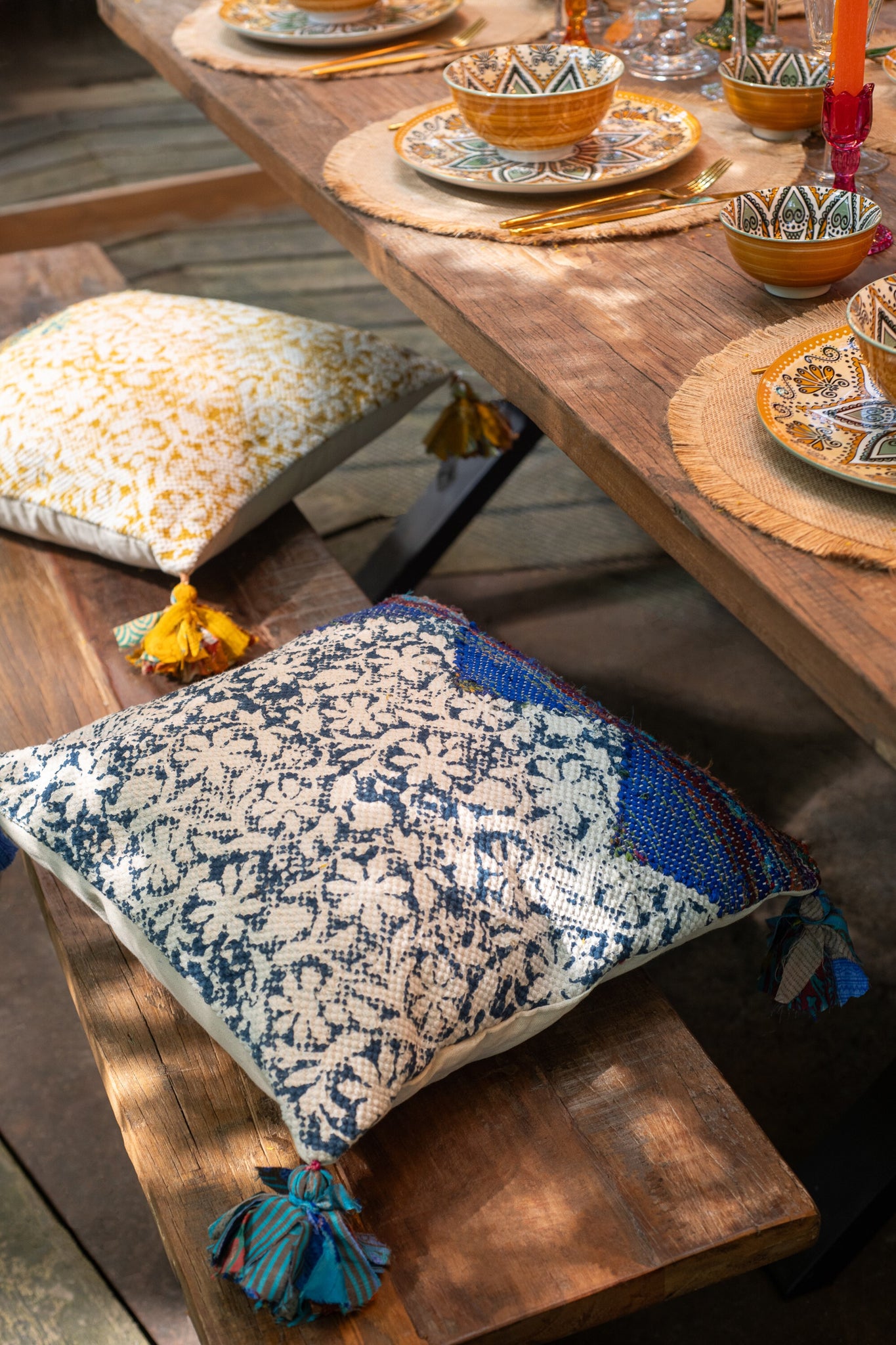 Kussen Bloemen + Chindi Katoen Rood/Wit - J-LINE