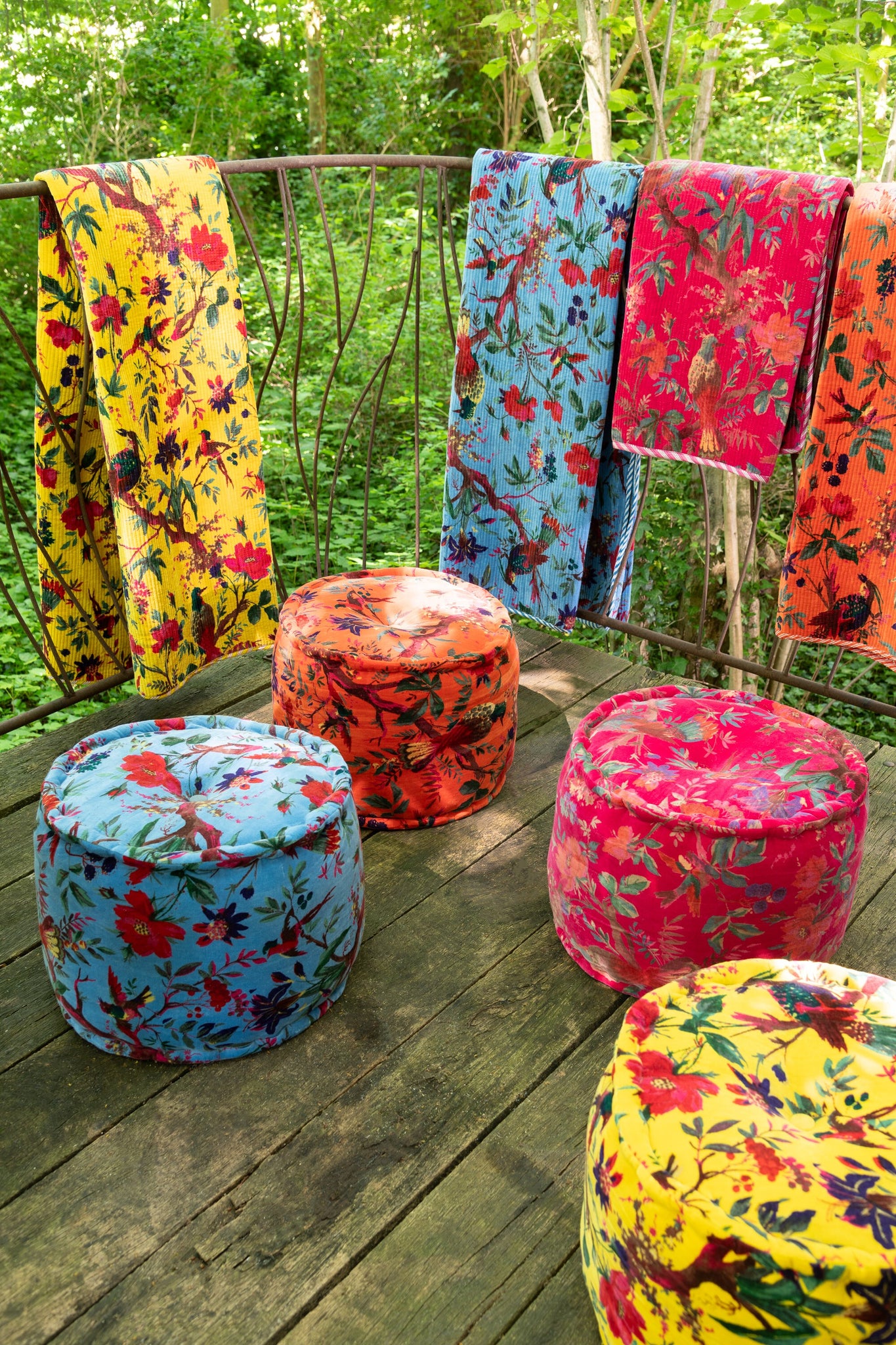 Pouf oiseaux/fleurs orange - J-LINE
