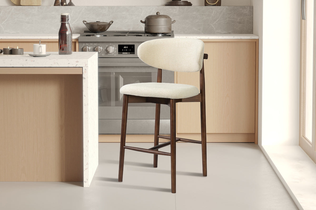 Counterstoel 'Clara' Essenhout Walnoot - Ote Milan 103 Beige - RS