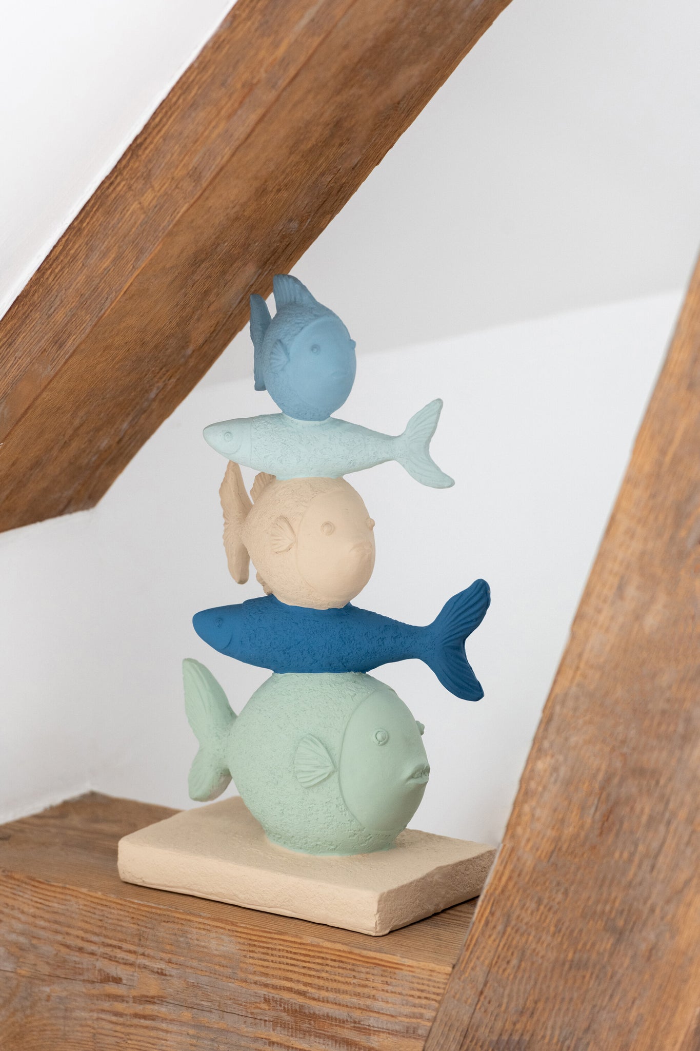 Vis op voet, polyresin, blauw/beige - J-LINE