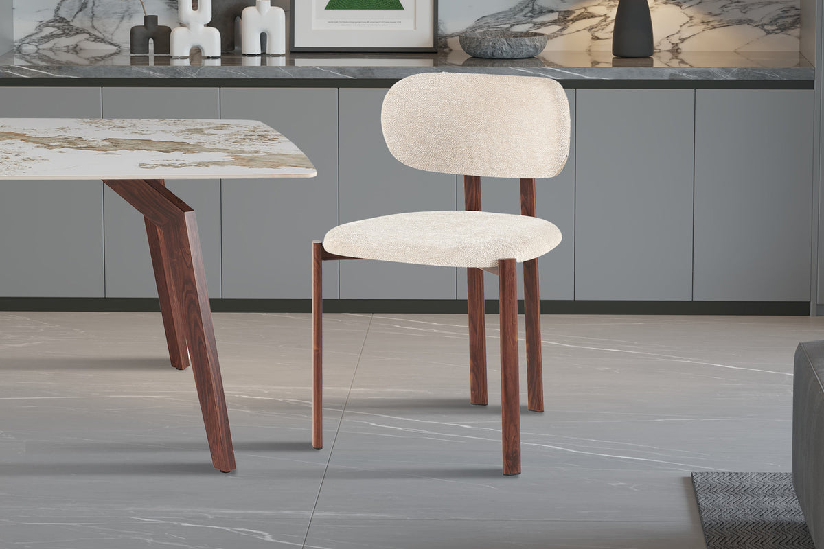 Stoel 'Jade' Walnoot - Stof Fabb Raven 24 Beige - RS