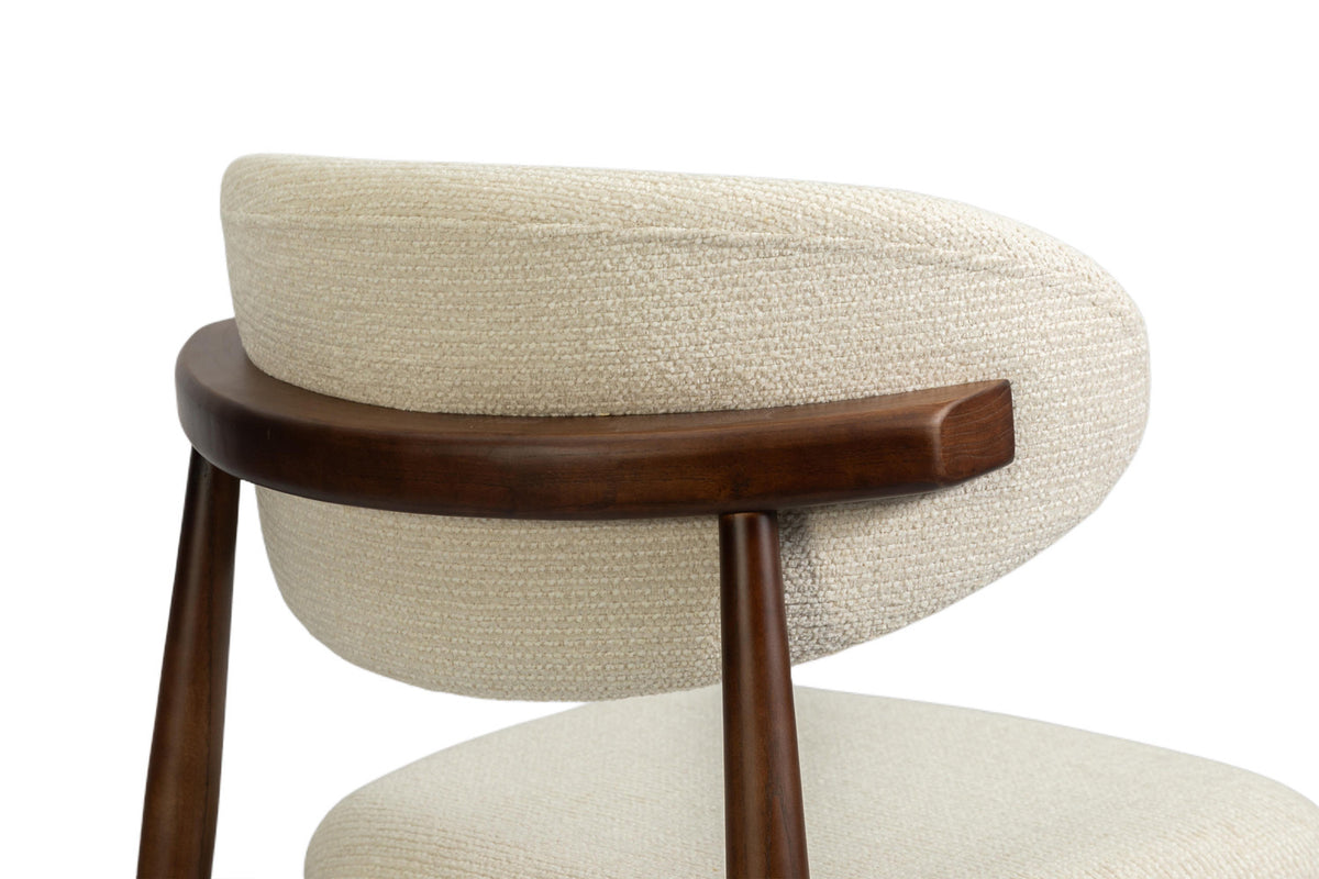Stoel 'Clara' Essenhout Walnoot Ote Milan 103 Beige - RS