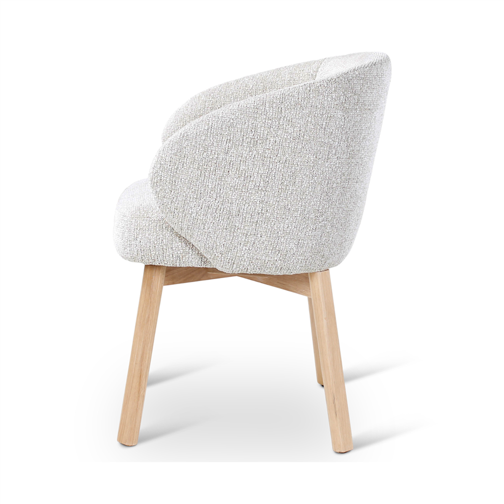 Armstoel Bolly beige, houten poten eik naturel - VDC