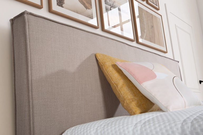 Bed Balder met gestoffeerde matras en topper VLS