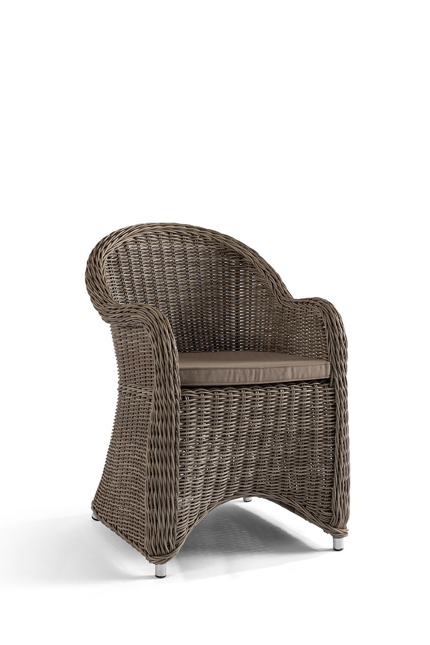 Armstoel wicker Kajsee outdoor incl. kussen bruin PRN