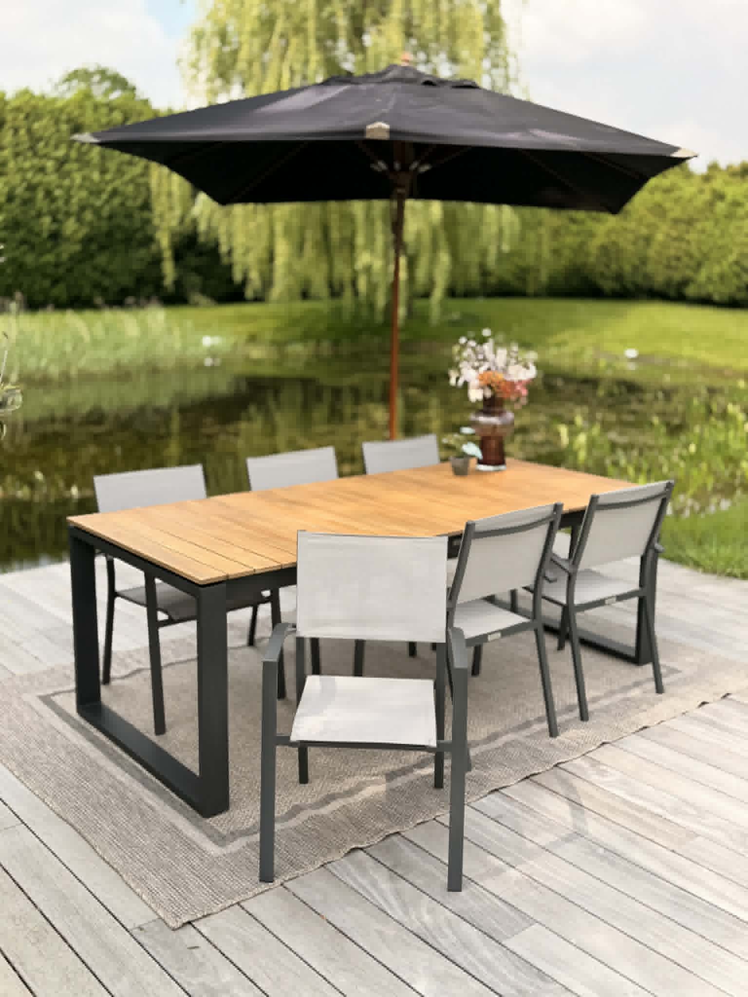 Outdoor set: tafel + 6 stoelen Ronda - LAATSTE STUK - TOONZAALMODEL AAN - 50% - ENKEL AFHALING