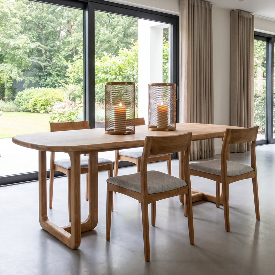 Winter teakhouten eettafel - 240 cm - RAW