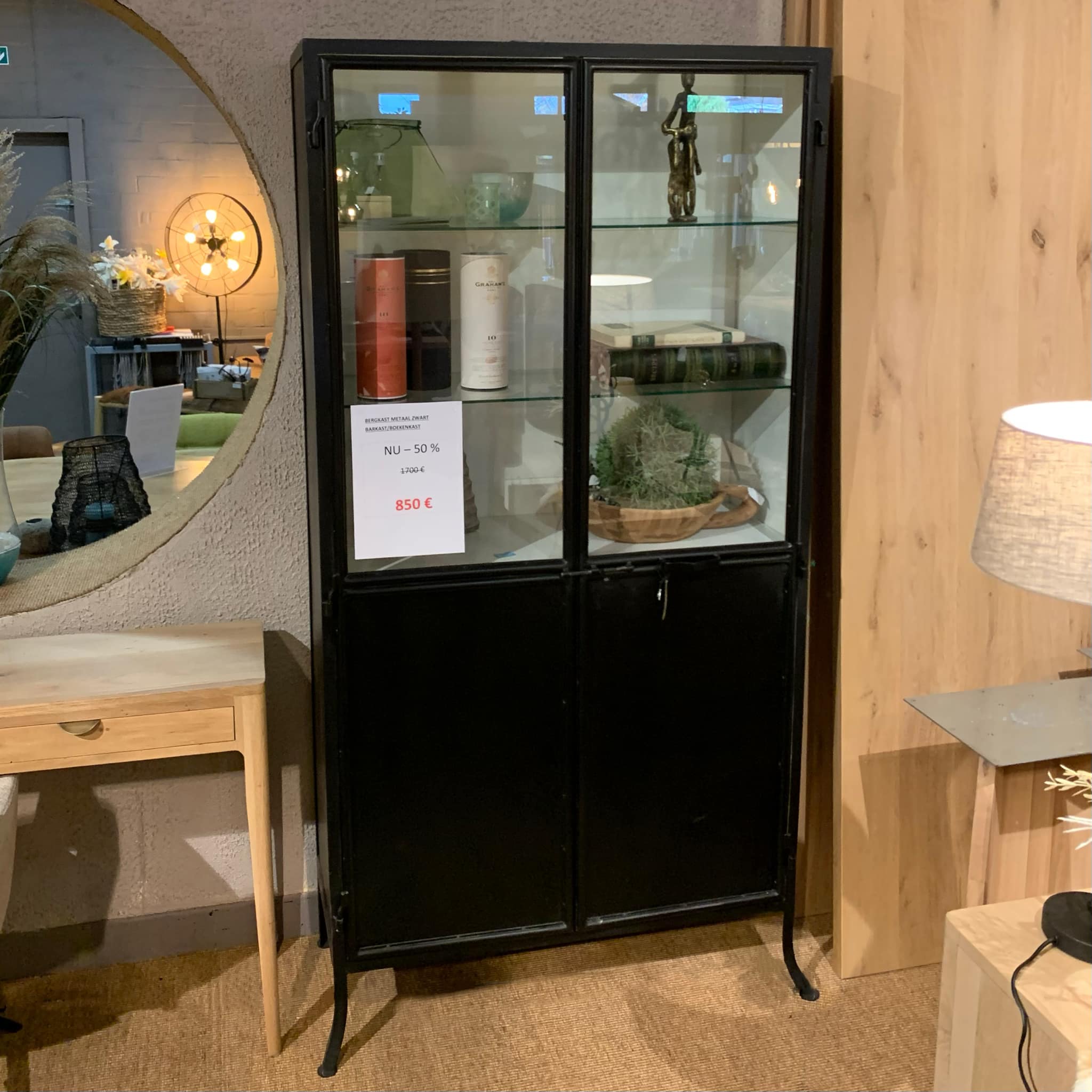Bergkast zwart metaal - LAATSTE STUK SHOWROOM