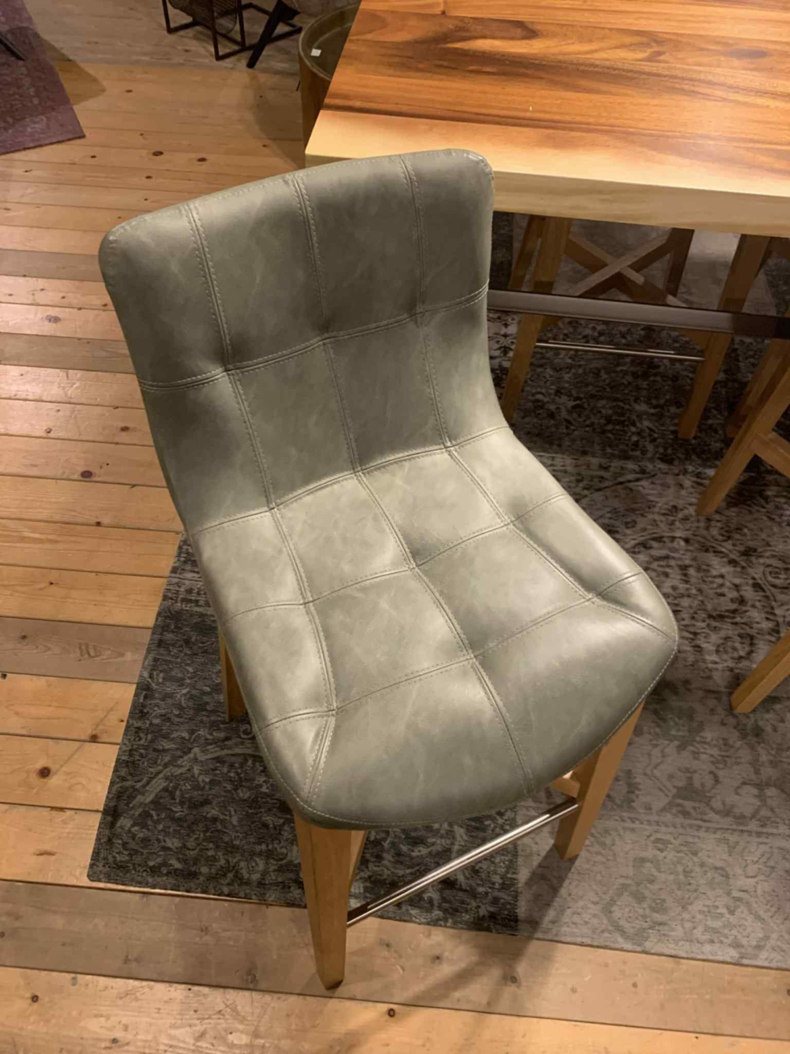 Counterstoel Zeus - SHOWROOMMODEL - LAATSTE 4 STUKS - PRIJS = 4 stuks samen